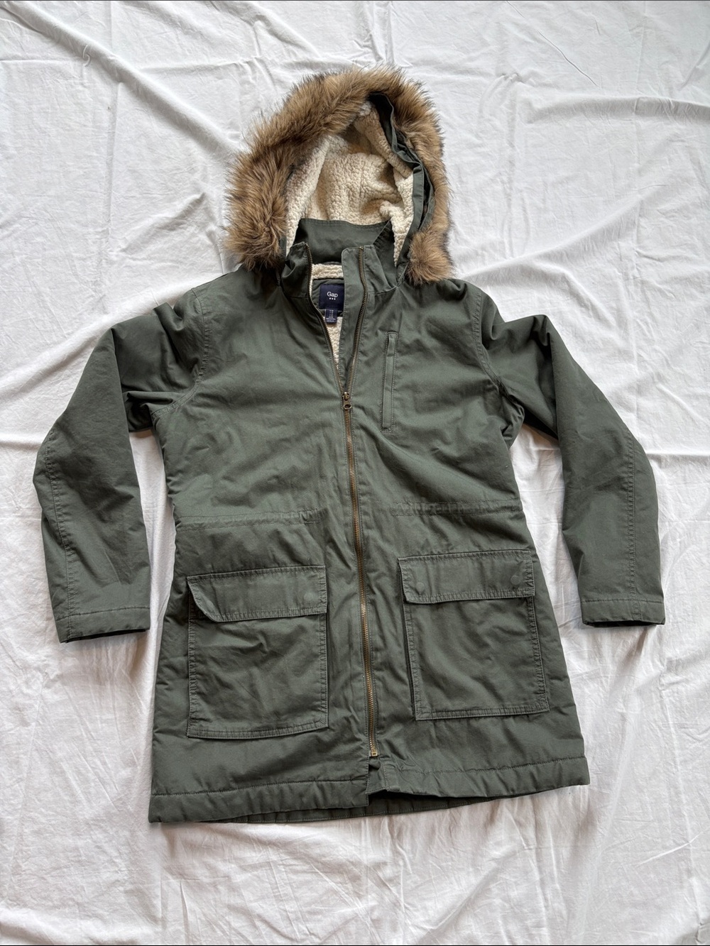GAP Sherpa-Lined Jacket with Faux Fur Trim Hood Womens Medium Olive Green